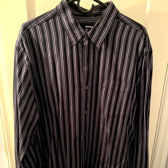Long sleeve black shirt with gray stripes - Picture 1 of 1